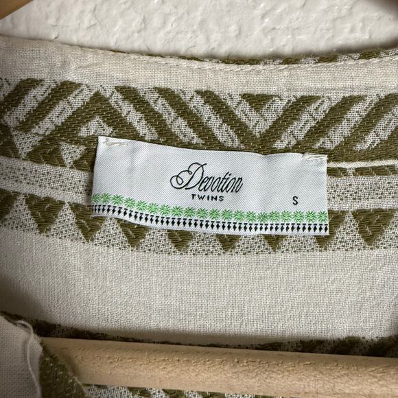 Devotion Twins Ella Cream Olive Embroidered 3/4 Sleeve Boho Coastal Mini Dress - Picture 12 of 14